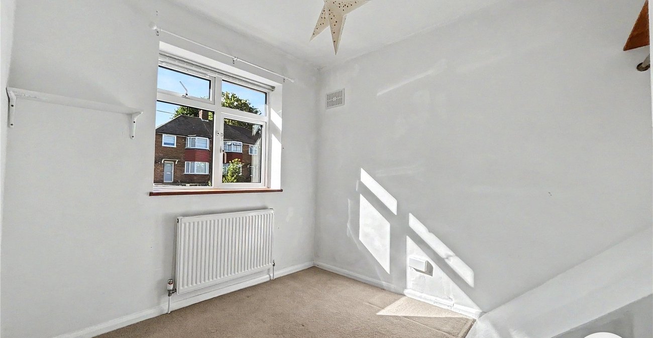3 bedroom house for sale in Sidcup | Robinson Jackson