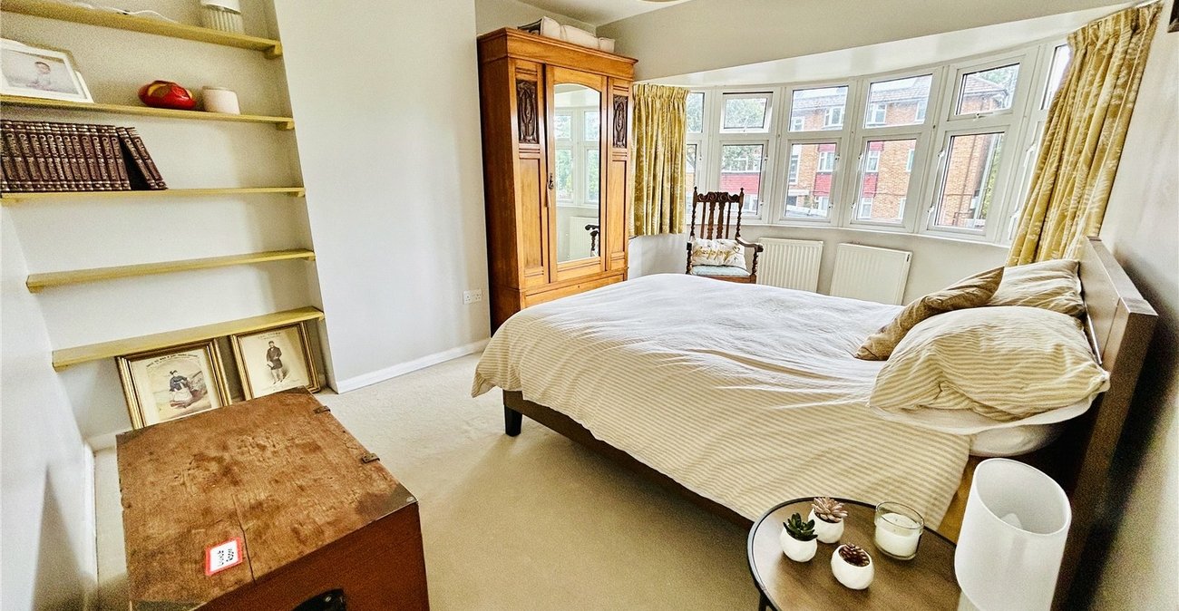 5 bedroom house for sale in Sidcup | Robinson Jackson