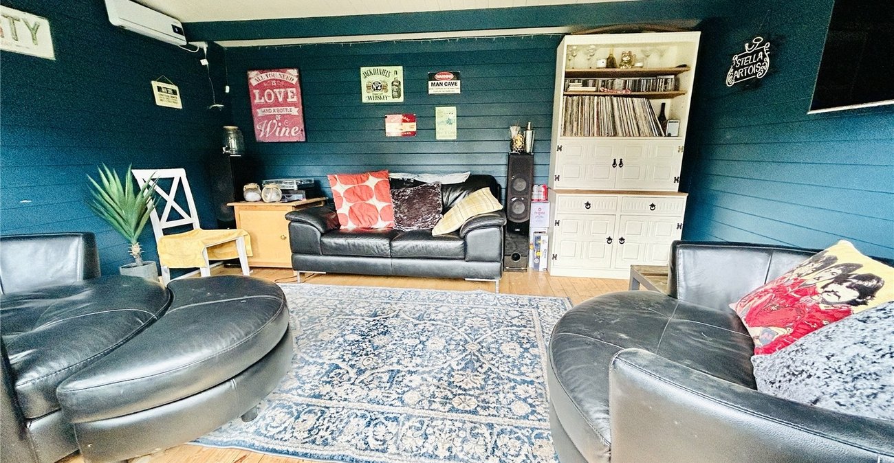 5 bedroom house for sale in Sidcup | Robinson Jackson