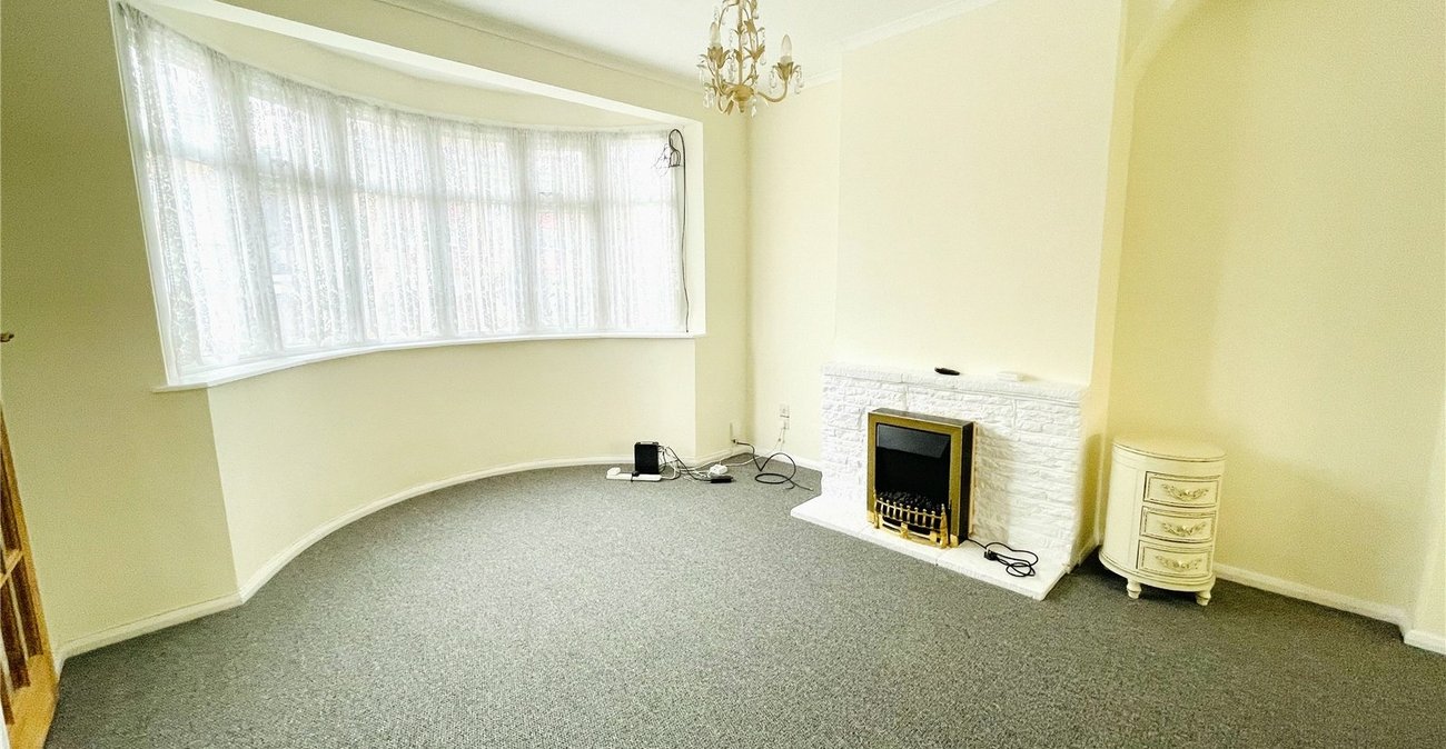 3 bedroom house for sale in Sidcup | Robinson Jackson