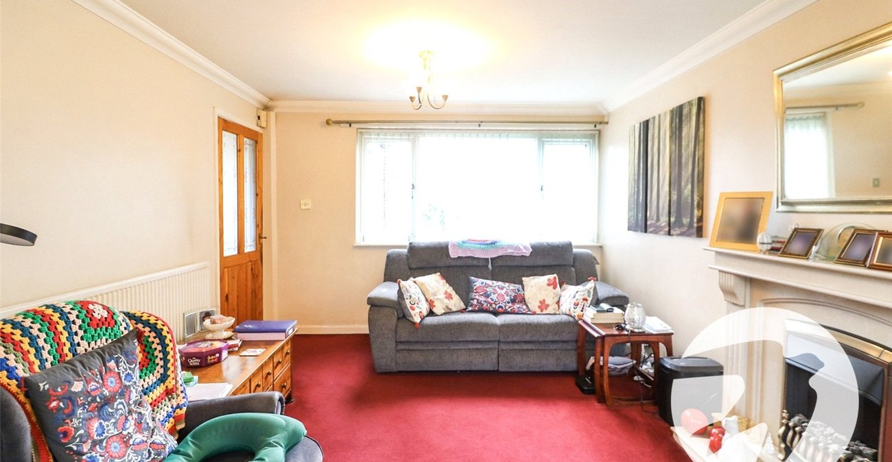 3 bedroom house for sale in Erith | Robinson Jackson