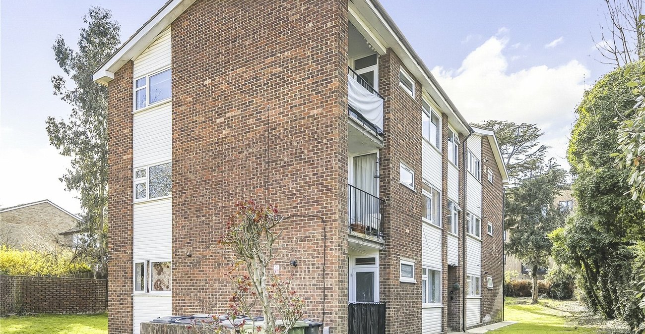 2 bedroom property for sale in  | Robinson Jackson