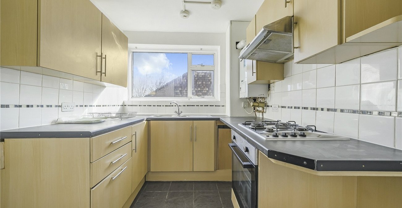 2 bedroom property for sale in  | Robinson Jackson