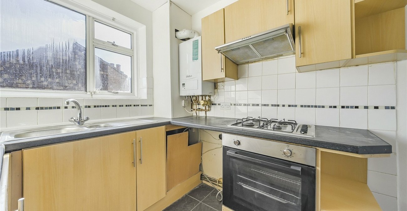 2 bedroom property for sale in  | Robinson Jackson