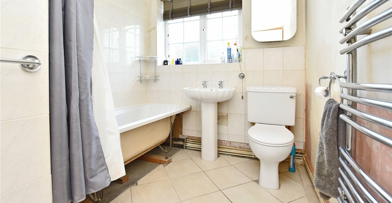 2 bedroom property for sale in Bexleyheath | Robinson Jackson