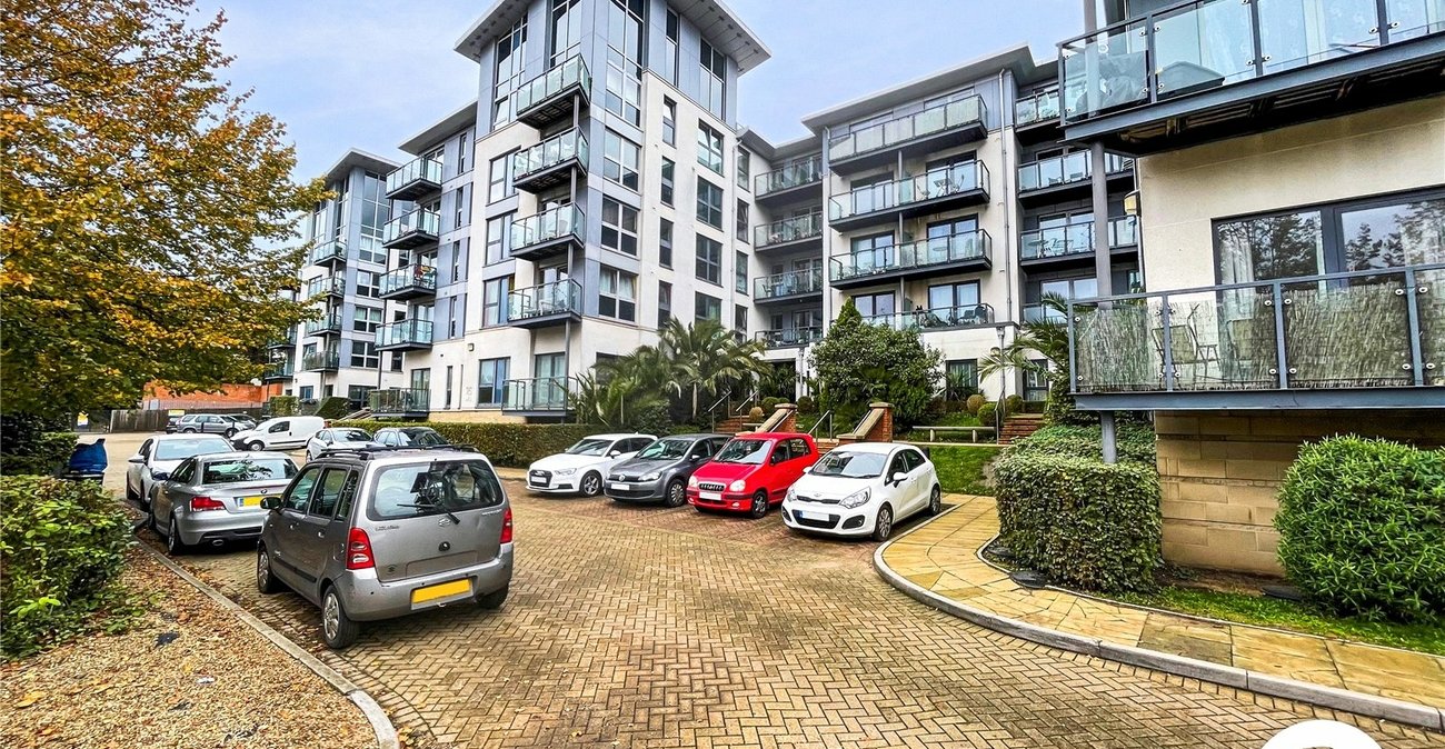 2 bedroom property for sale in Maidstone | Robinson Michael & Jackson