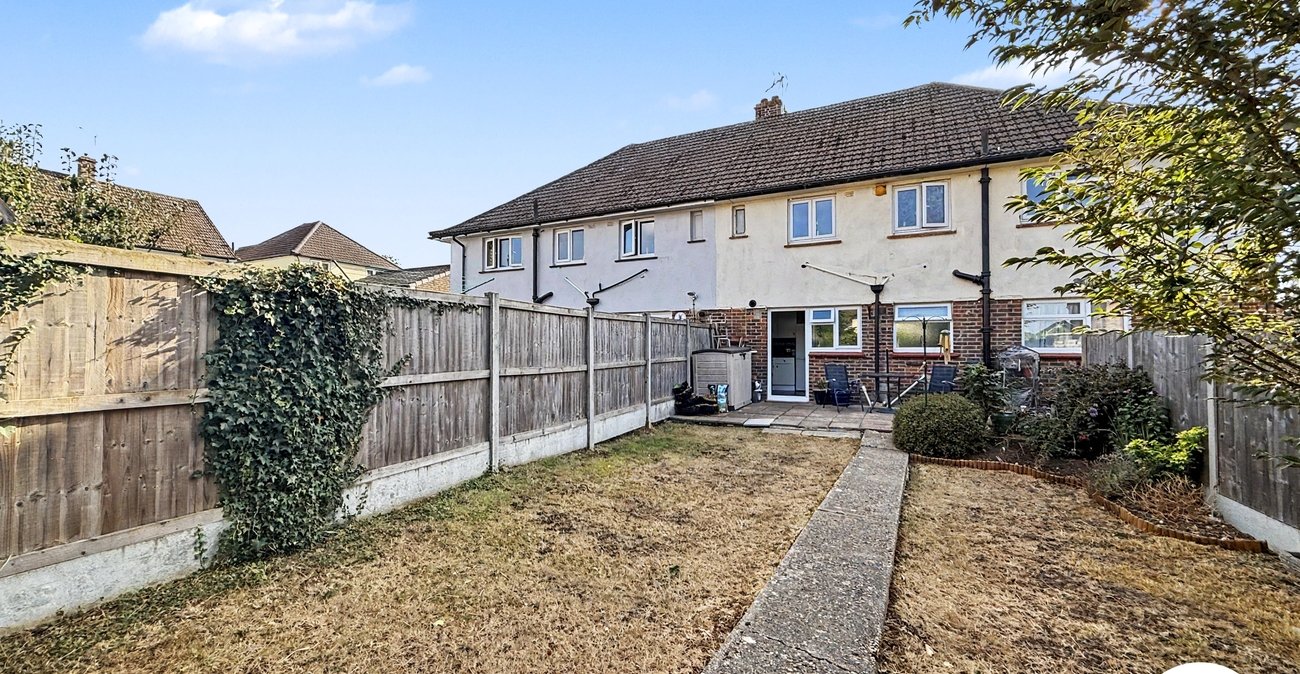 2 bedroom property for sale in Lordswood | Robinson Michael & Jackson