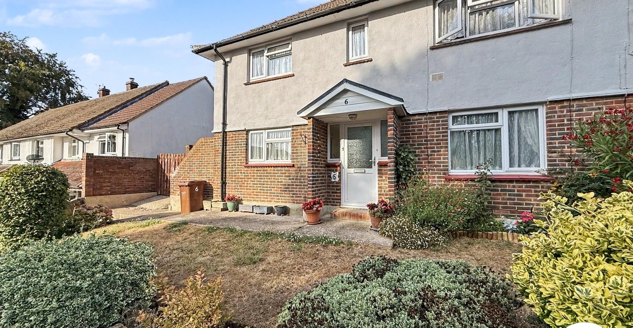 2 bedroom property for sale in Lordswood | Robinson Michael & Jackson