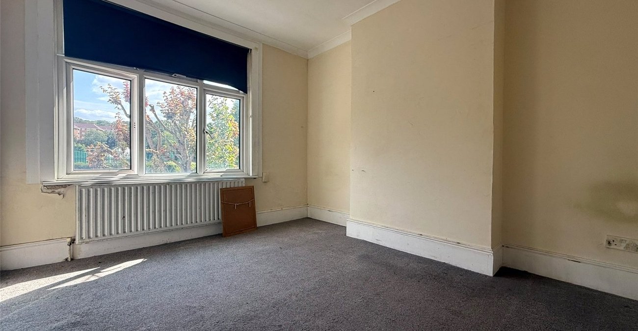 3 bedroom house for sale in Abbey Wood | Robinson Jackson