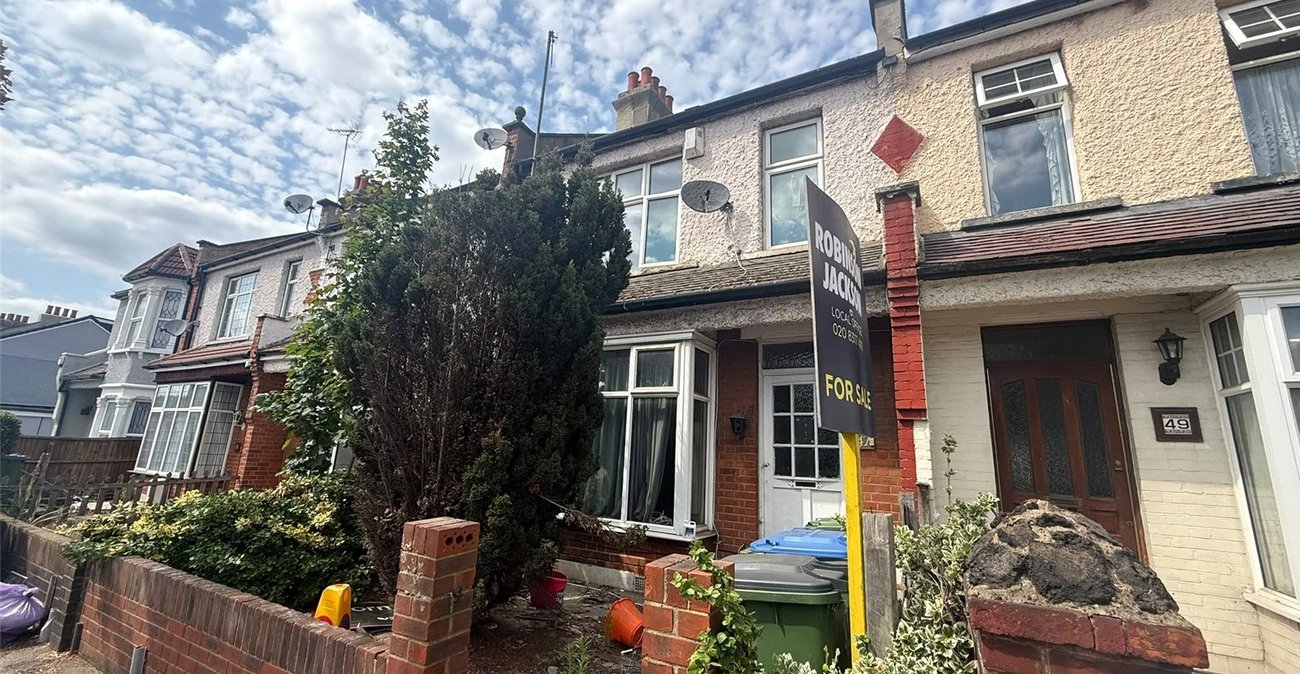 3 bedroom house for sale in Abbey Wood | Robinson Jackson