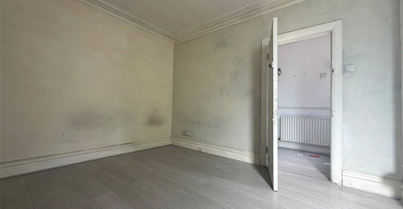 3 bedroom house for sale in Abbey Wood | Robinson Jackson