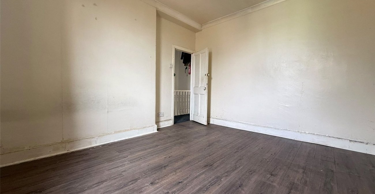 3 bedroom house for sale in Abbey Wood | Robinson Jackson