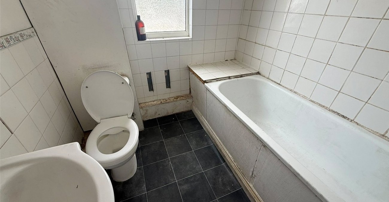 3 bedroom house for sale in Abbey Wood | Robinson Jackson