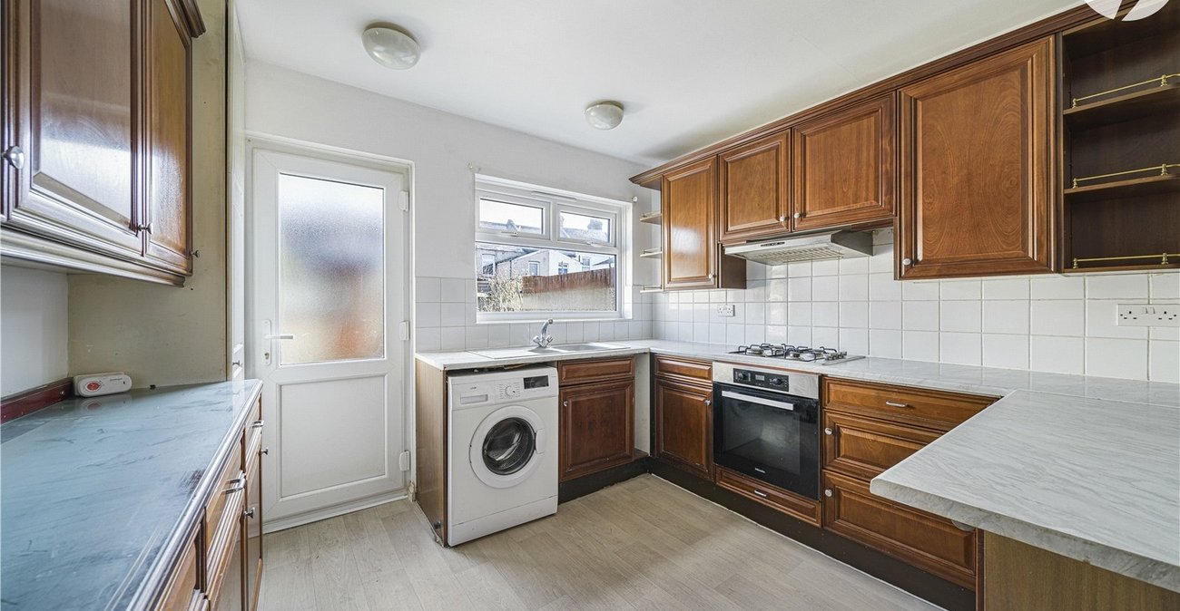 2 bedroom house for sale in Gravesend | Robinson Michael & Jackson