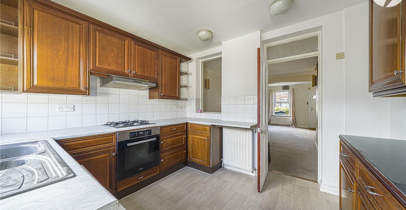 2 bedroom house for sale in Gravesend | Robinson Michael & Jackson