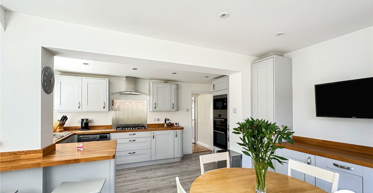 2 bedroom house for sale in Iwade | Robinson Michael & Jackson