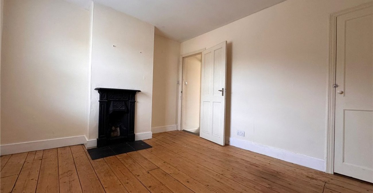2 bedroom house for sale in St Pauls Cray | Robinson Jackson