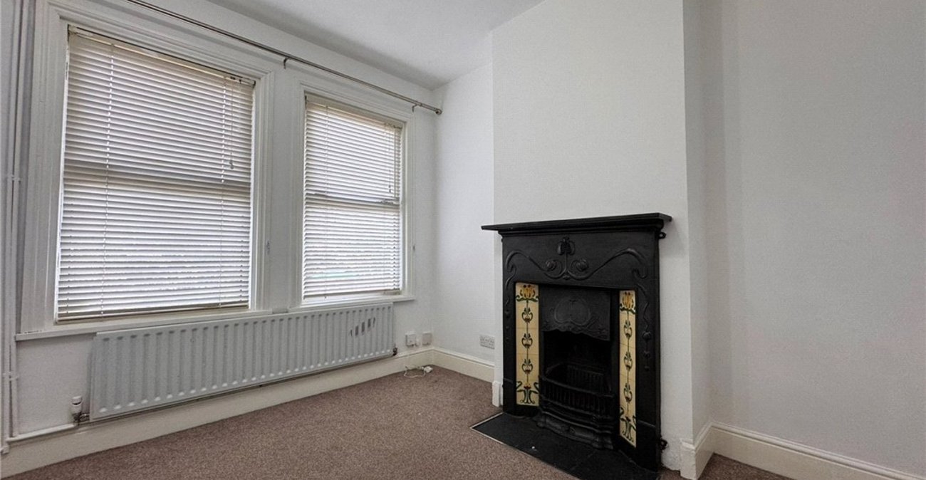 2 bedroom house for sale in St Pauls Cray | Robinson Jackson