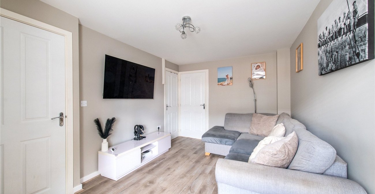 2 bedroom house for sale in Gravesend | Robinson Michael & Jackson