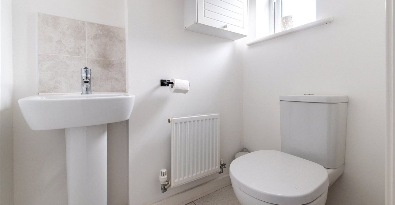 2 bedroom house for sale in Gravesend | Robinson Michael & Jackson