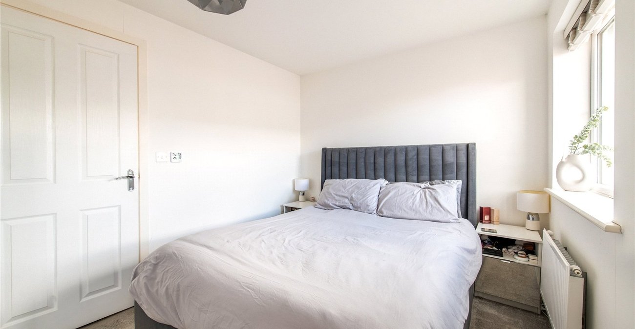 2 bedroom house for sale in Gravesend | Robinson Michael & Jackson