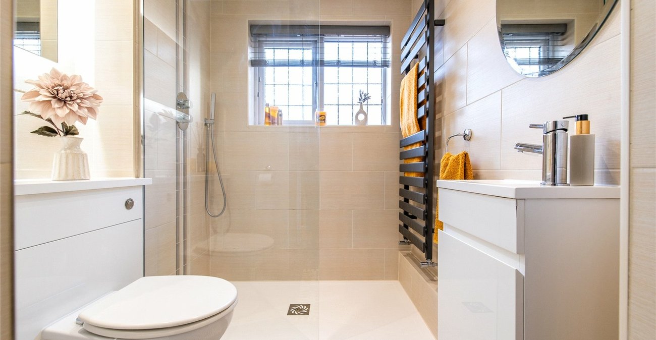 4 bedroom house for sale in Gravesend | Robinson Michael & Jackson