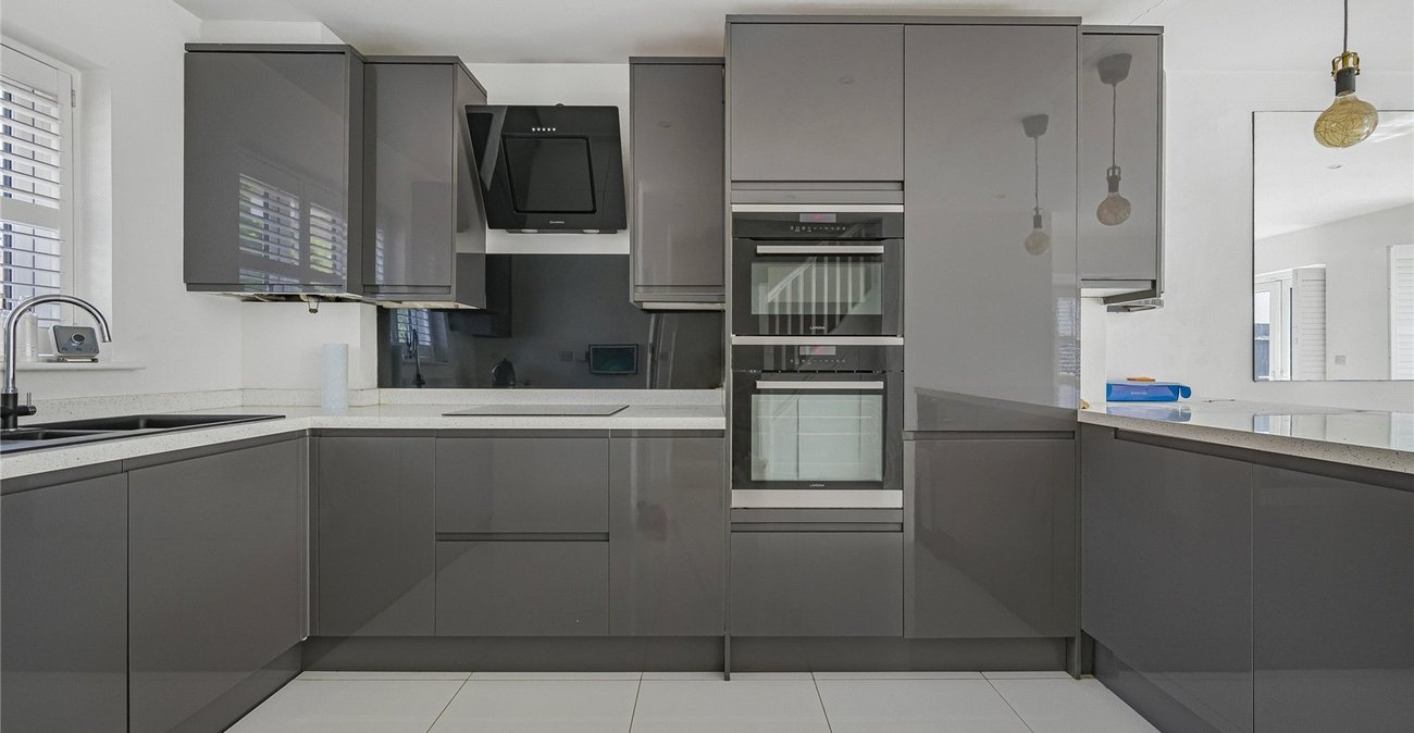 3 bedroom house for sale in Dartford | Robinson Jackson