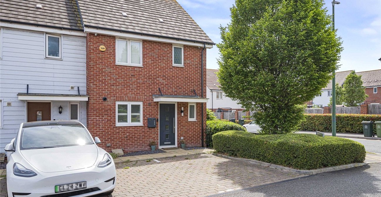 3 bedroom house for sale in Dartford | Robinson Jackson