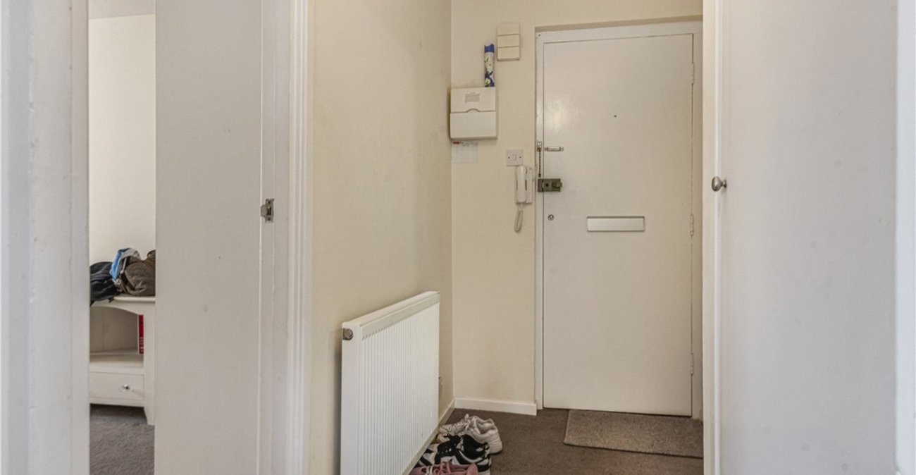 1 bedroom property for sale in Orpington | Robinson Jackson