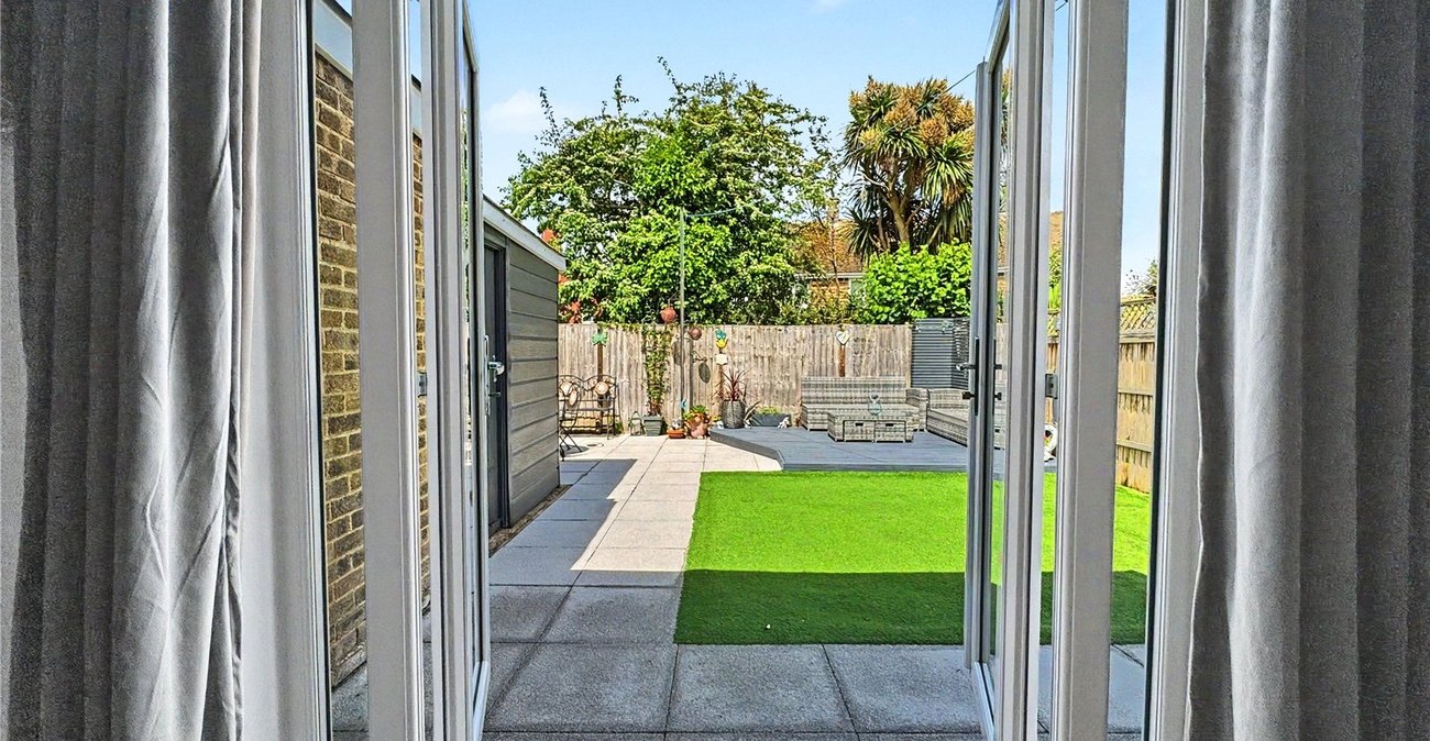 3 bedroom house for sale in Wigmore | Robinson Michael & Jackson
