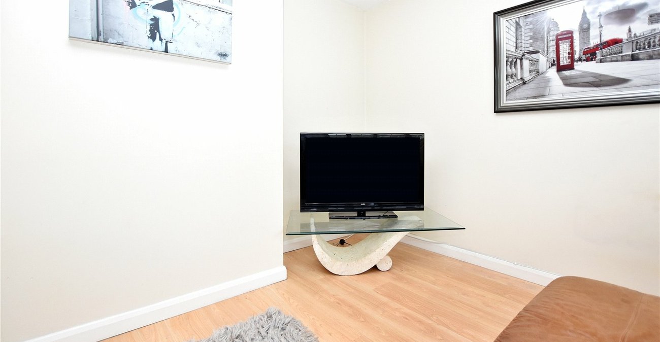 2 bedroom property for sale in Bexleyheath | Robinson Jackson