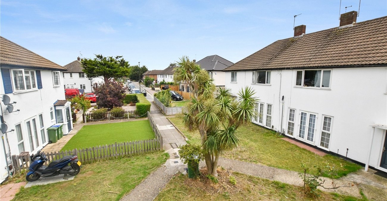 2 bedroom property for sale in Bexleyheath | Robinson Jackson