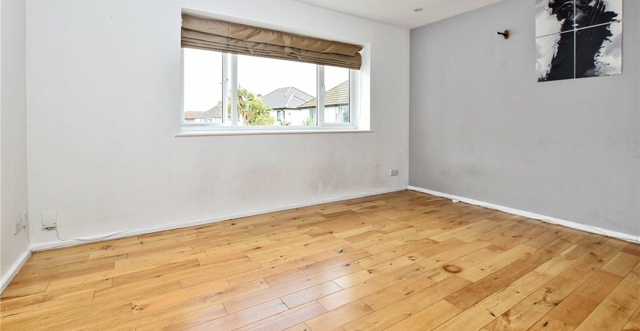 2 bedroom property for sale in Bexleyheath | Robinson Jackson
