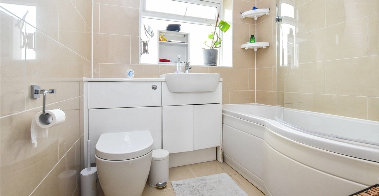 2 bedroom property for sale in Bexleyheath | Robinson Jackson