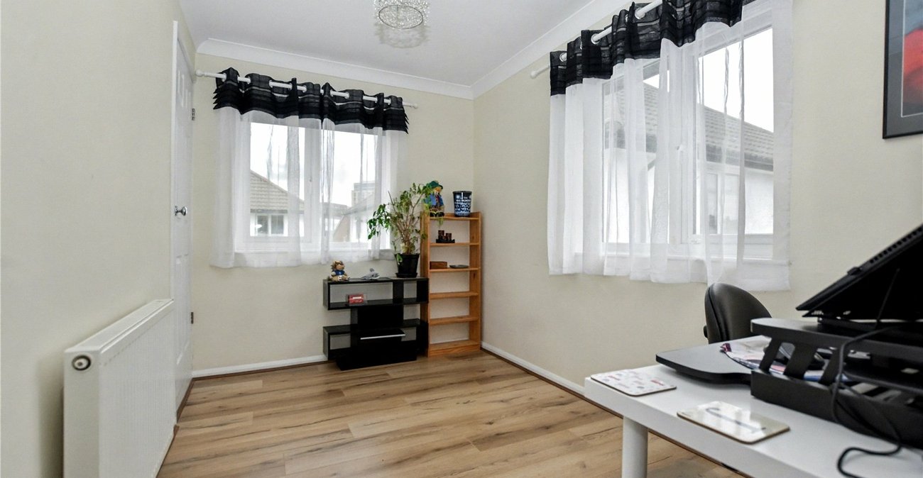 2 bedroom property for sale in Bexleyheath | Robinson Jackson
