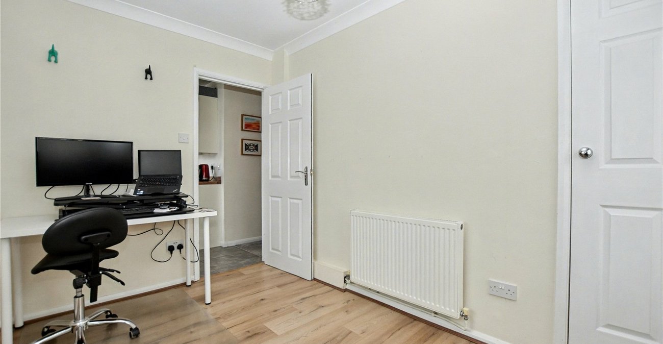 2 bedroom property for sale in Bexleyheath | Robinson Jackson