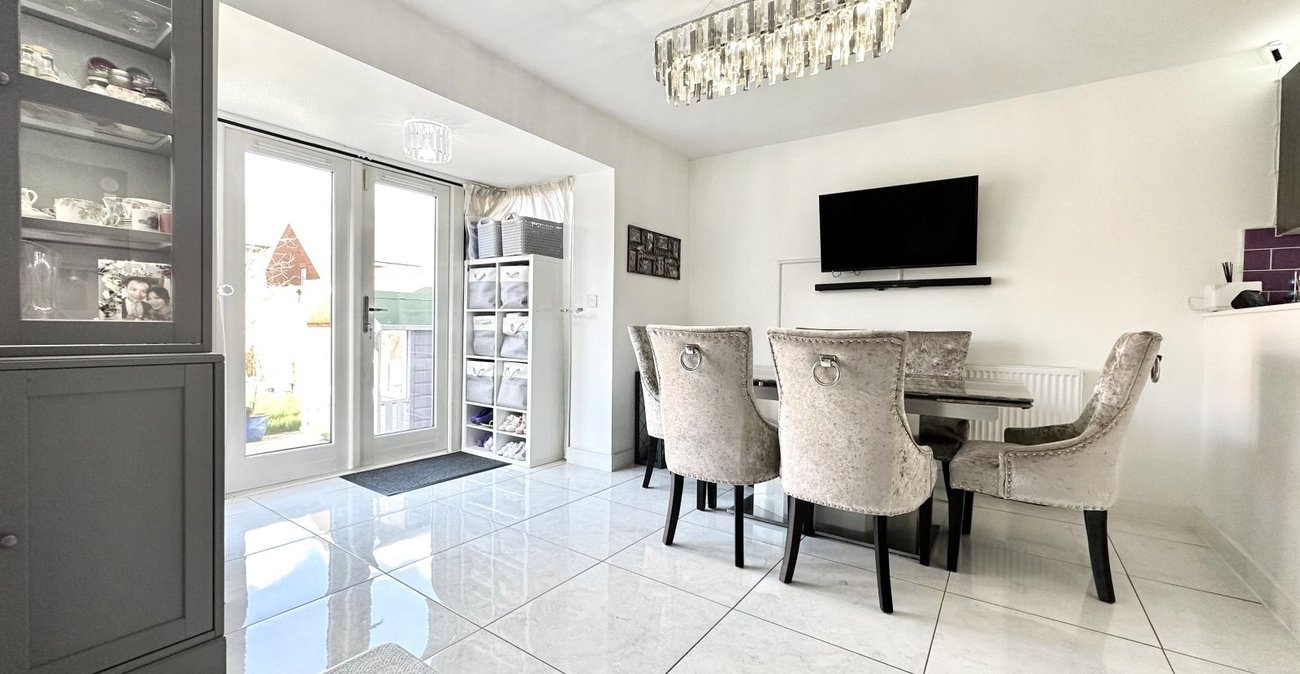 3 bedroom house for sale in Castle Hill | Robinson Jackson