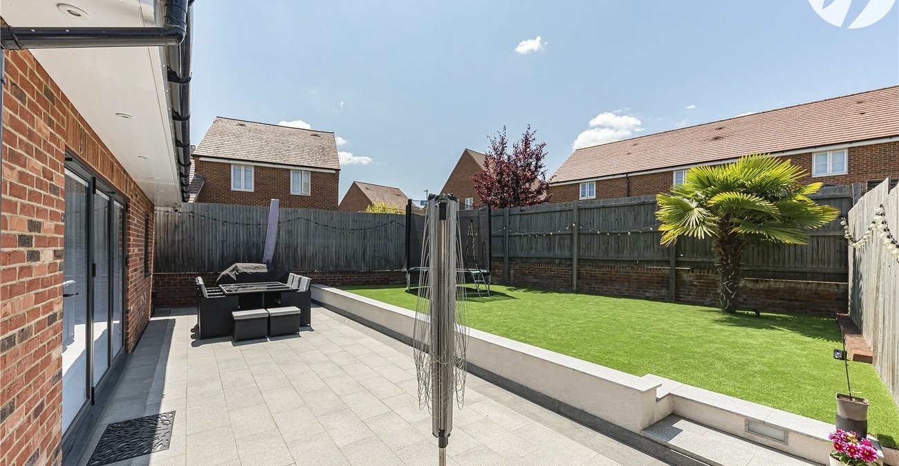 5 bedroom house for sale in Castle Hill | Robinson Jackson