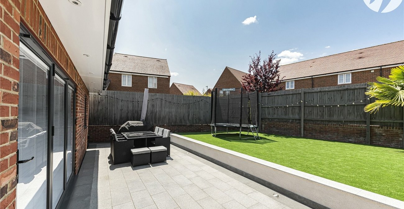 5 bedroom house for sale in Castle Hill | Robinson Jackson