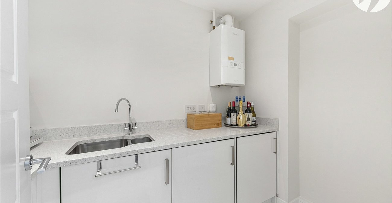 5 bedroom house for sale in Castle Hill | Robinson Jackson