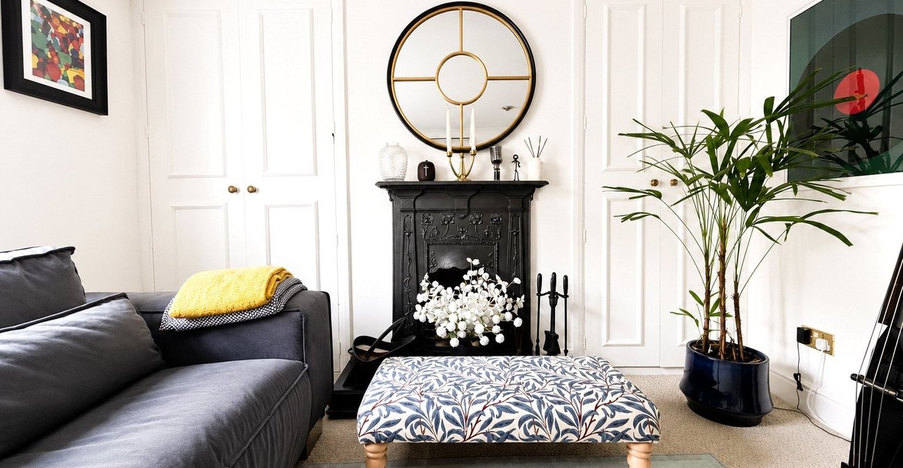 3 bedroom house for sale in London | Robinson Jackson
