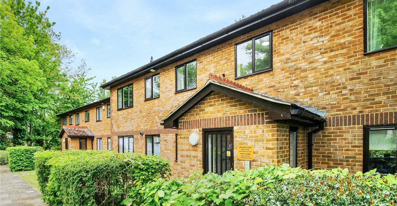 1 bedroom property for sale in Rainham | Robinson Michael & Jackson