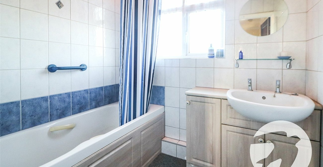 3 bedroom house for sale in Bexleyheath | Robinson Jackson