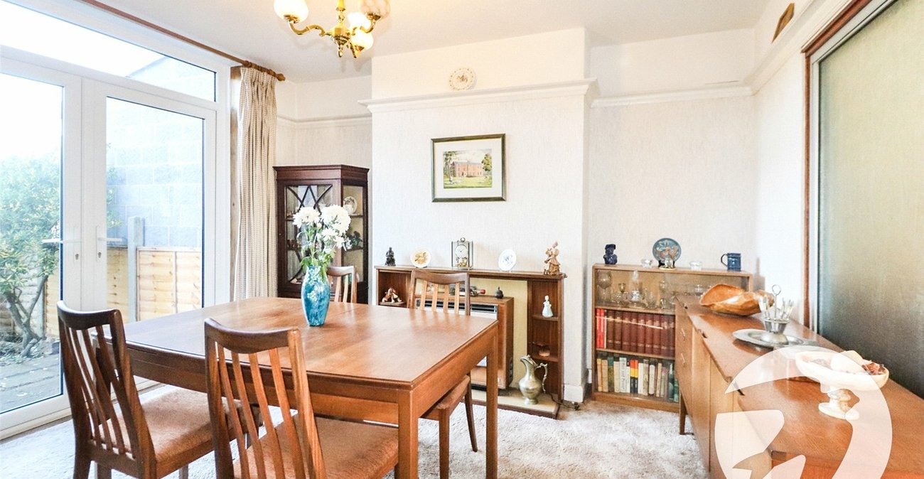 3 bedroom house for sale in Bexleyheath | Robinson Jackson