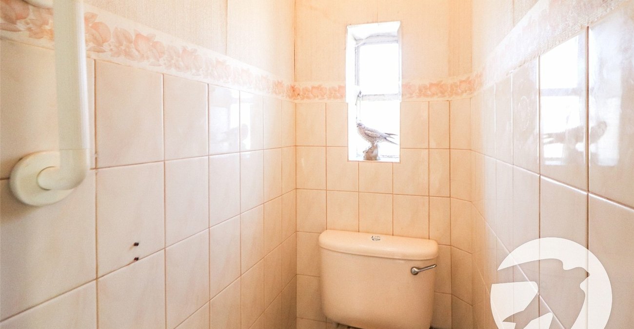 3 bedroom house for sale in Bexleyheath | Robinson Jackson