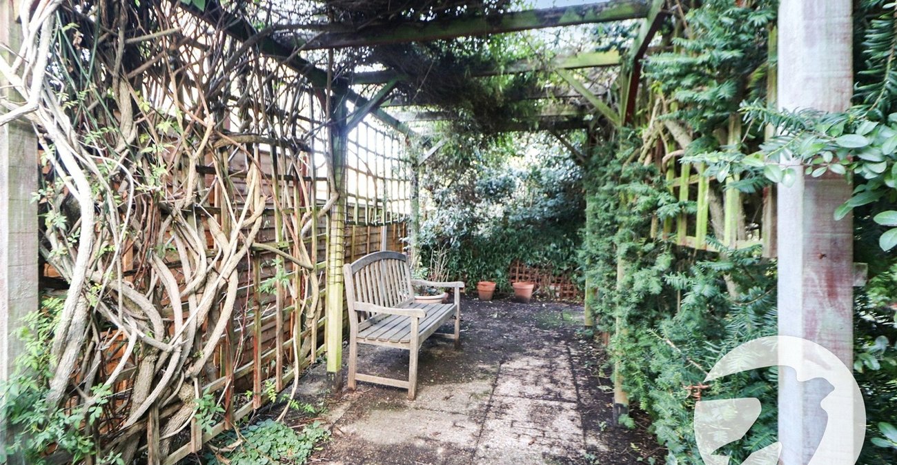 3 bedroom house for sale in Bexleyheath | Robinson Jackson