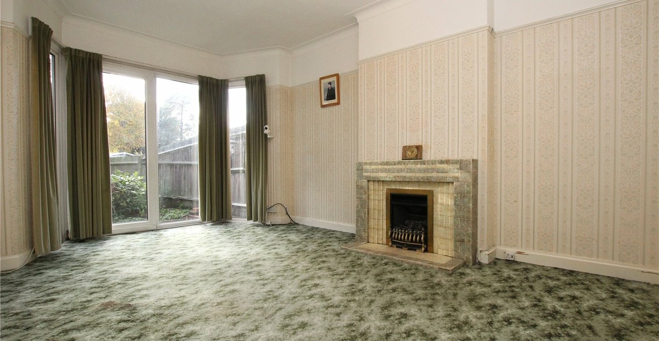 3 bedroom house for sale in Shooters Hill | Robinson Jackson