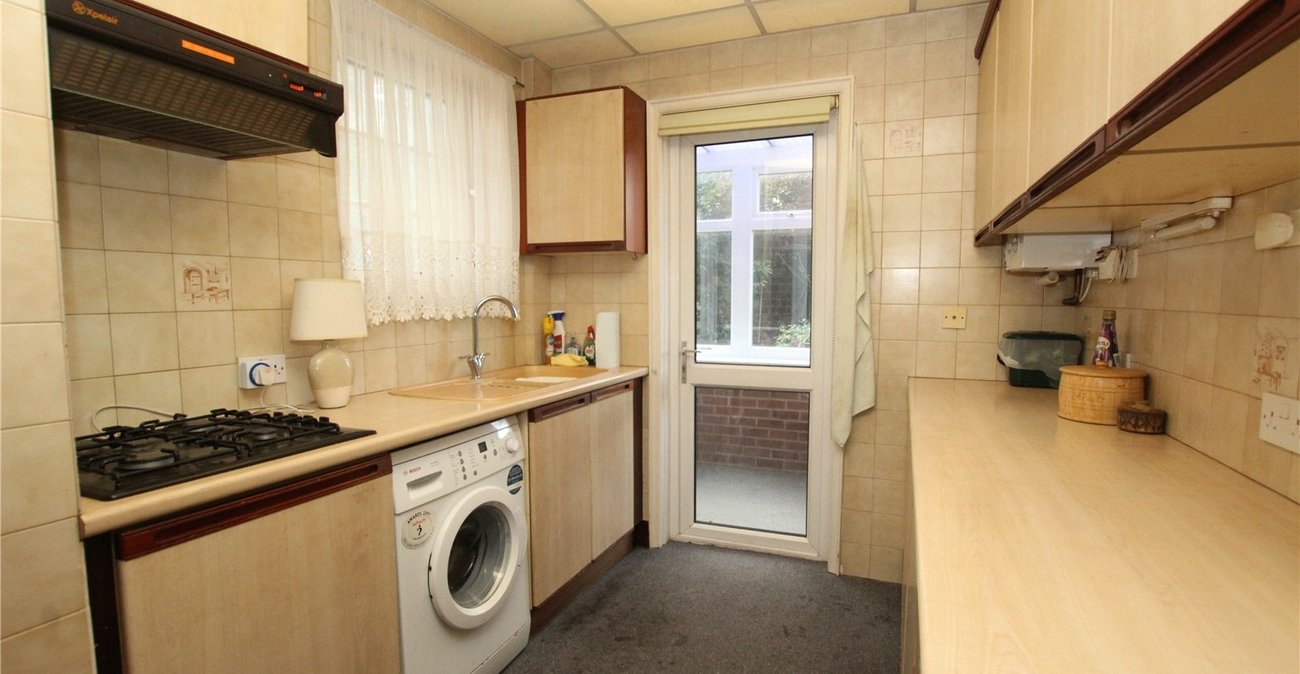 3 bedroom house for sale in Shooters Hill | Robinson Jackson