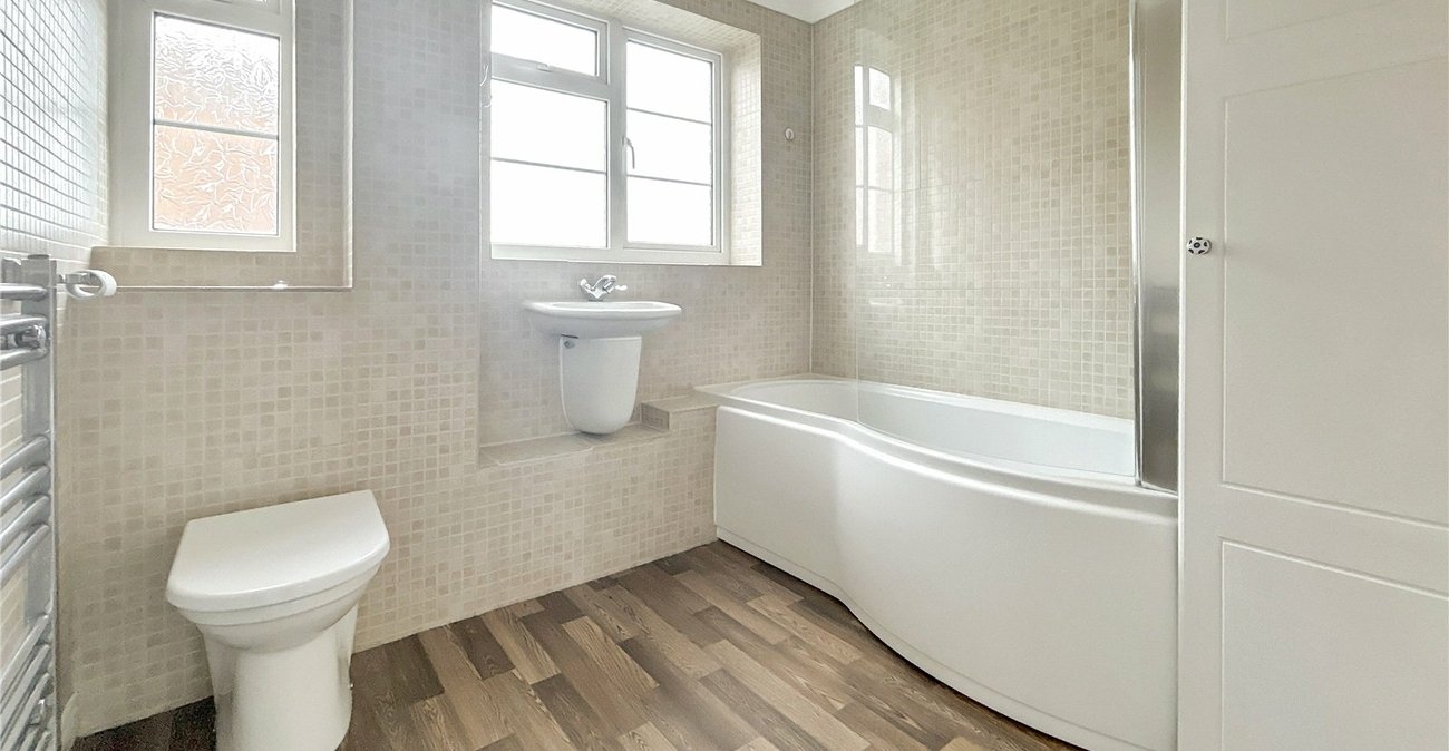 2 bedroom property for sale in Sidcup | Robinson Jackson