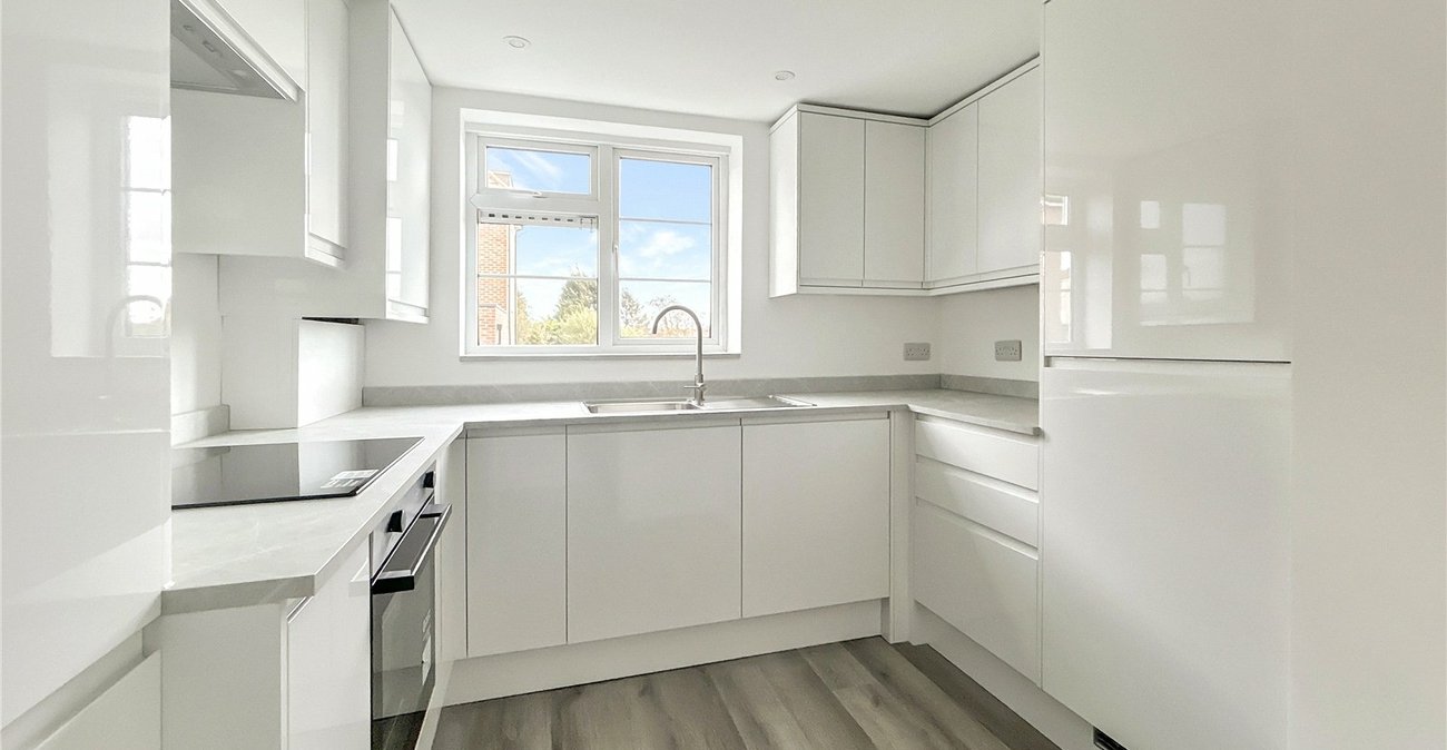 2 bedroom property for sale in Sidcup | Robinson Jackson